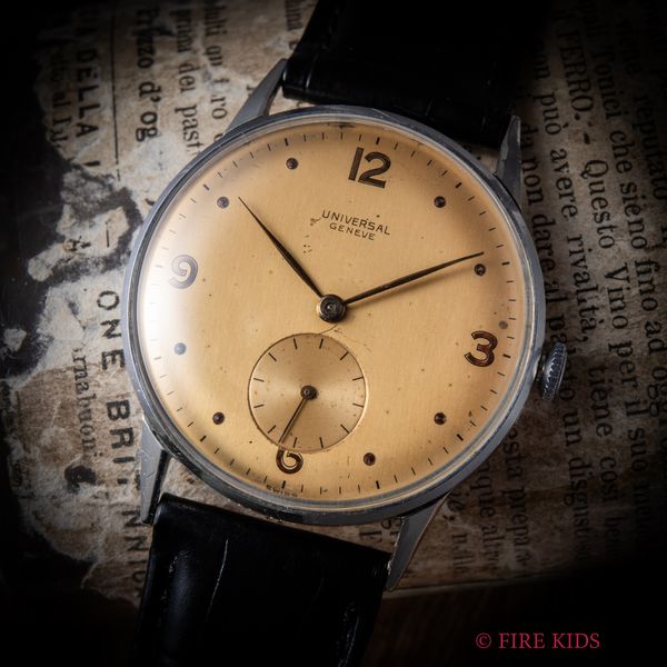 ユニバーサル・ジュネーブ UNIVERSALGENEVE 1941年製 ドットアラビア文字盤 Ref.21216 手巻 Cal.262