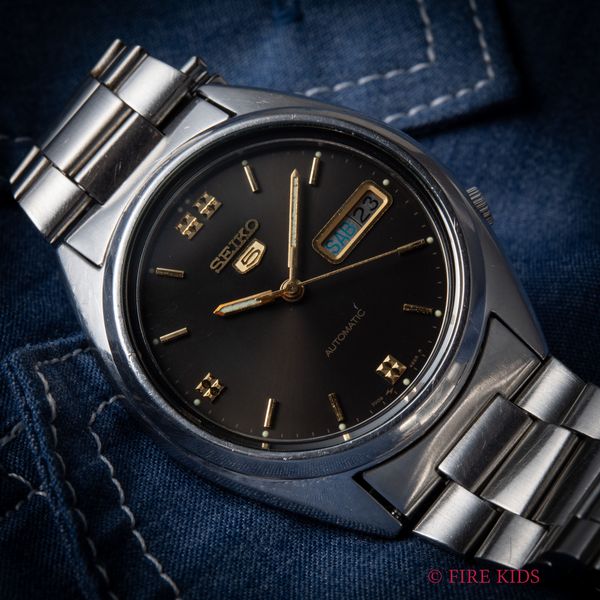 セイコー 1980年（昭和55年）製 セイコー5 Ref.7009-3040 自動巻 海外市場向け 純正ステンレスブレス付